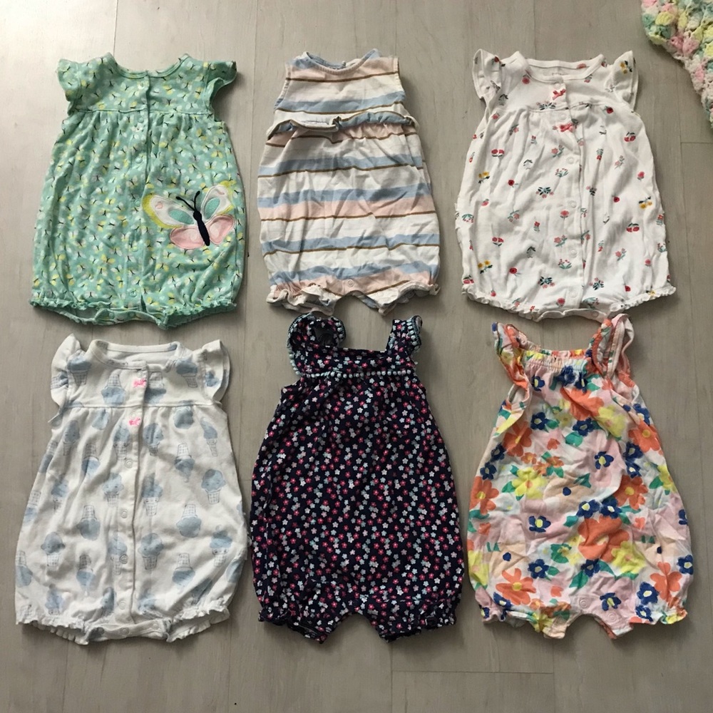 🦋 Carter’s button down onesies (6)